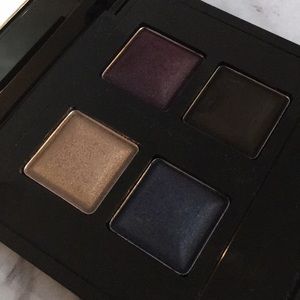 Napoleon Perdis Makeup - Napoleon Perdis Dramatic Eye Shadow Quad Napoleon Perdis Makeup - Napoleon Perdis Dramatic Eye Shadow Quad
